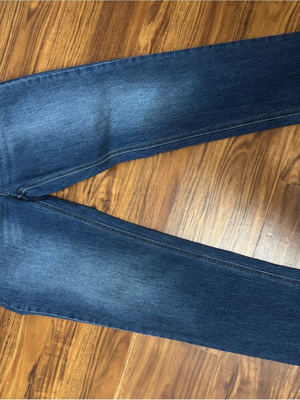 Old Navy Women's Boyfriend Jeans in Dark Blue Wash Size 6
